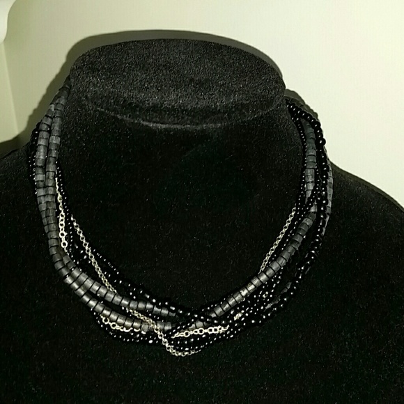 Robert Rose Vintage Necklace - Picture 2 of 4